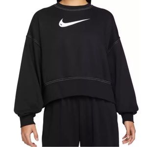 Nike Women's Sportswear Swoosh Cropped Sweatshirt in size medium